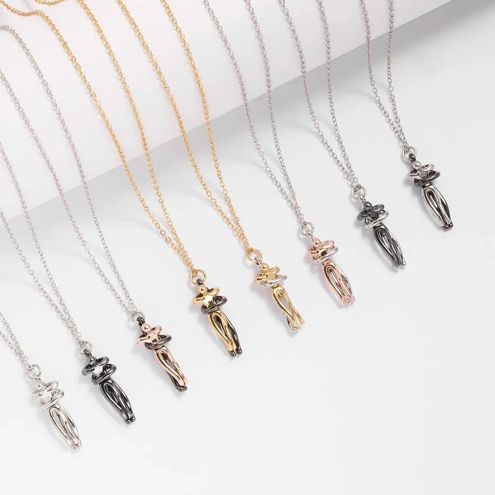 Fashion Hugging Pendant Necklace