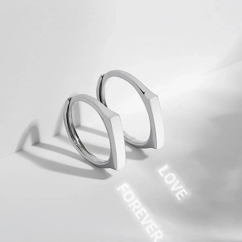 Adjustable Light Sculptured Couple Rings
