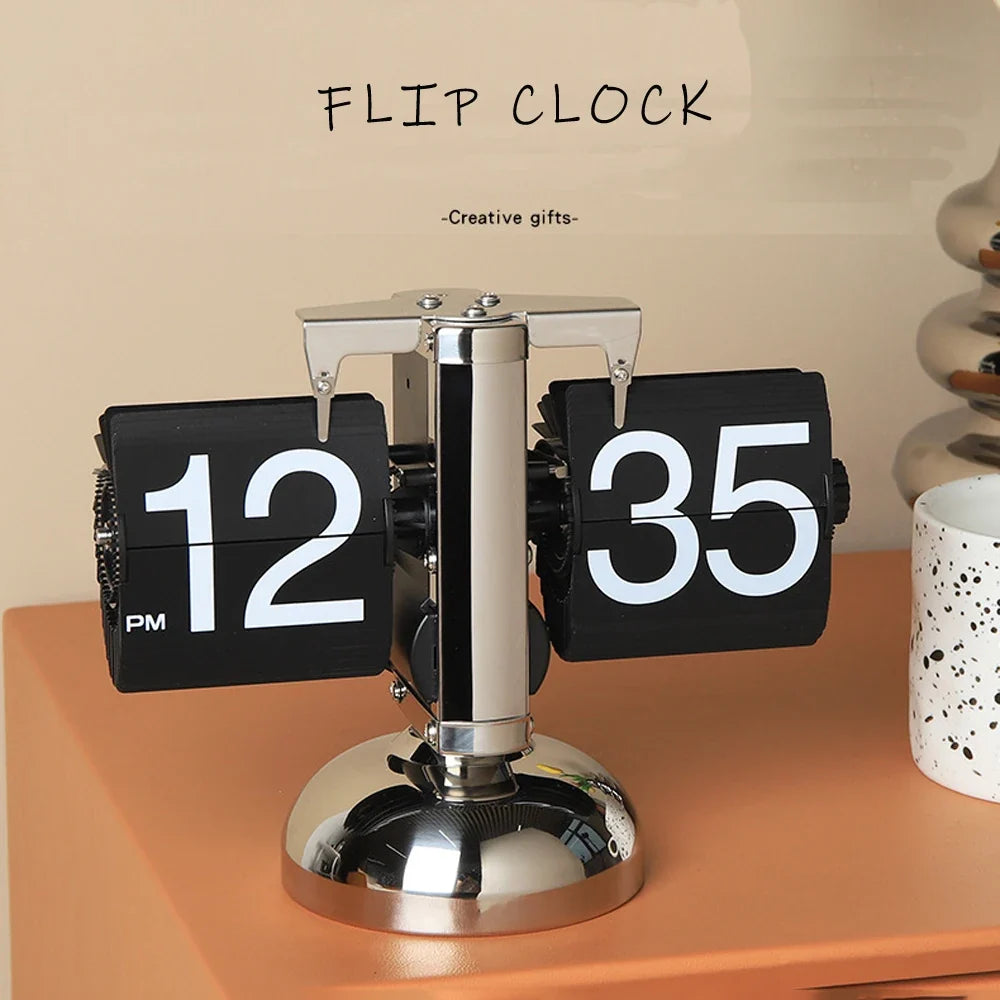 Retro Automatic Flip Clock
